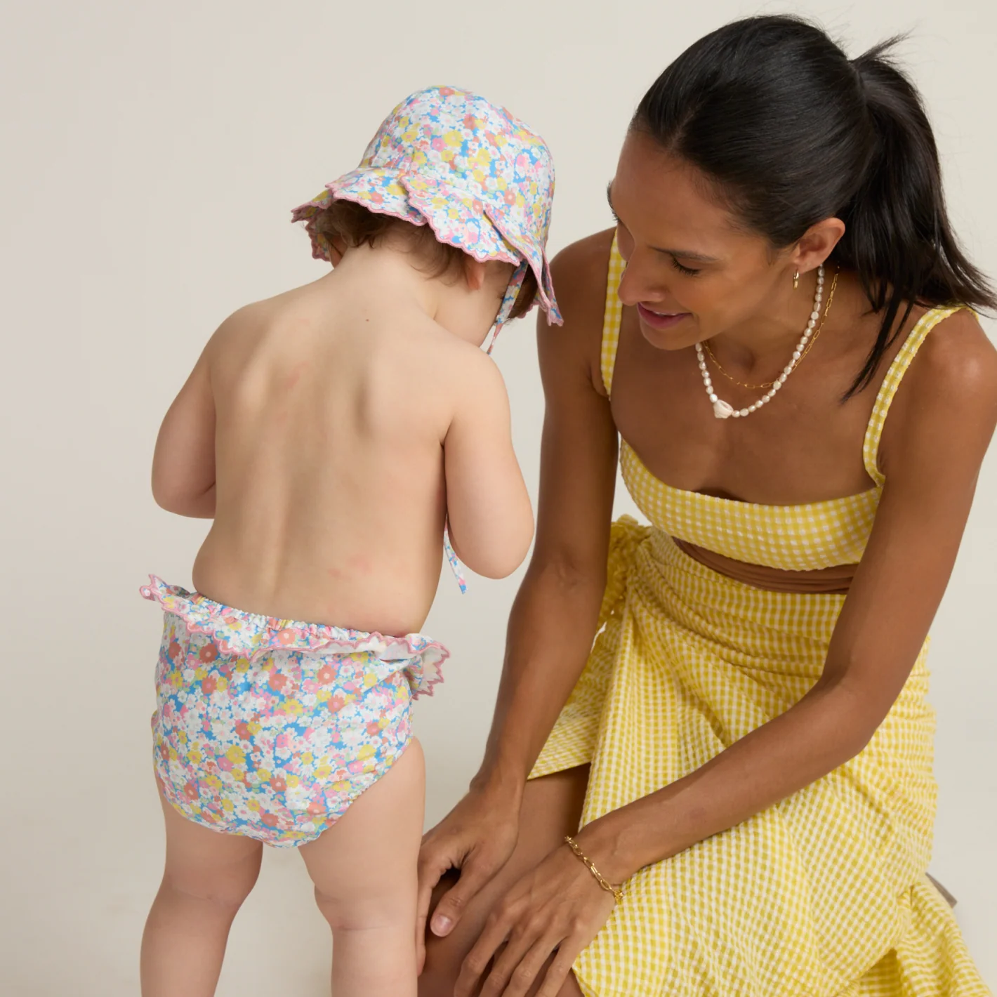 baby jasmine blossom scalloped sun hat - Image 4