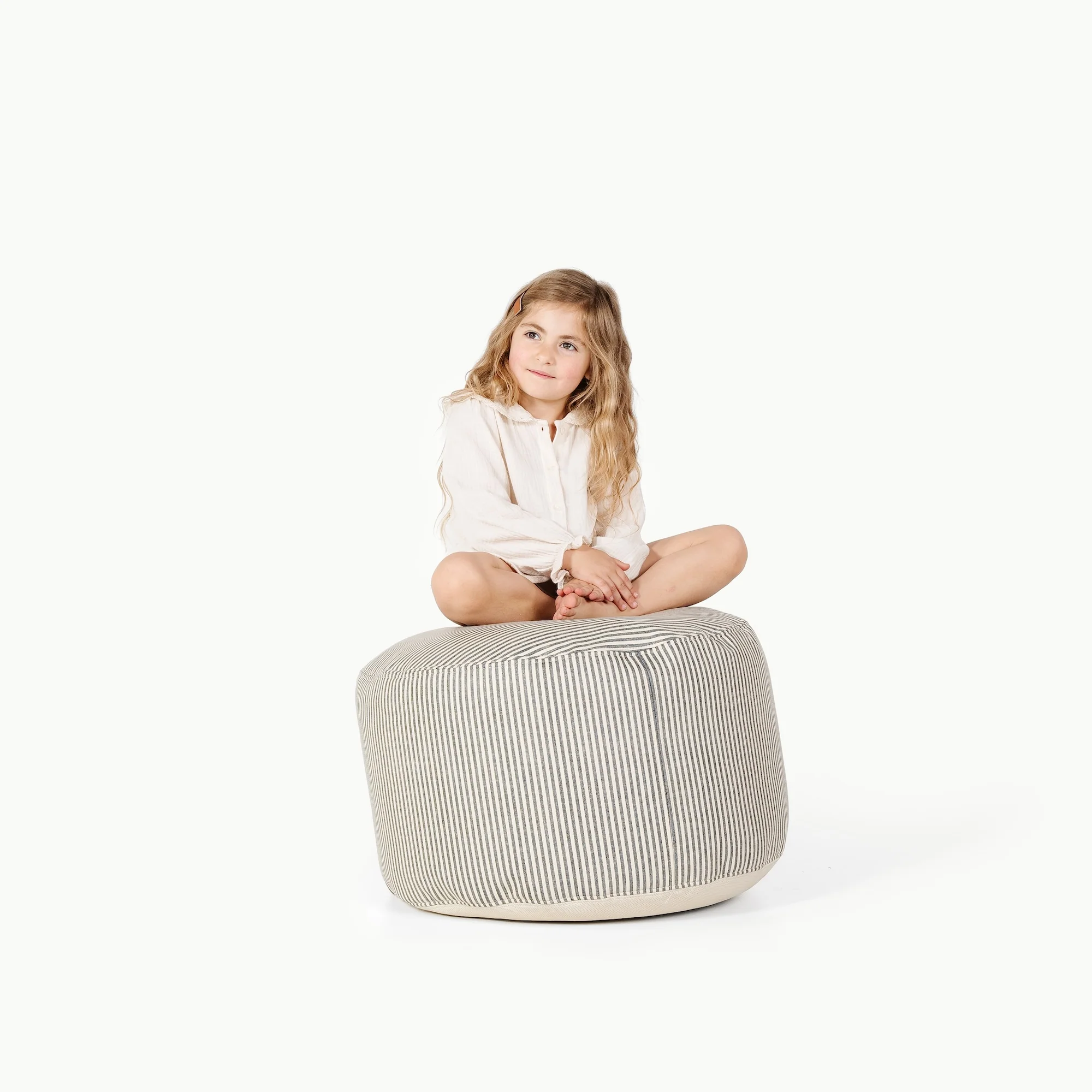 Circle Pouf - Image 6