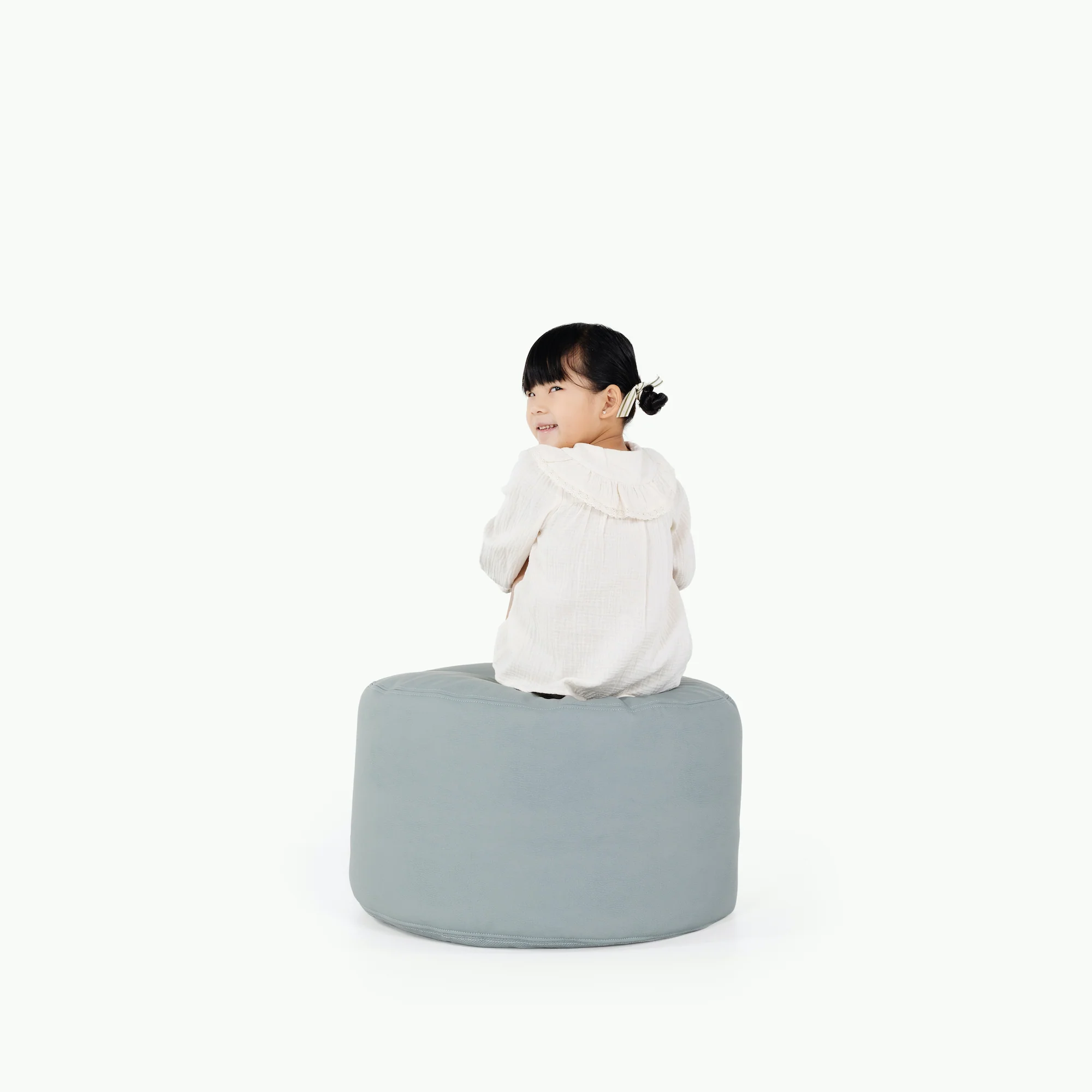 Circle Pouf - Image 92