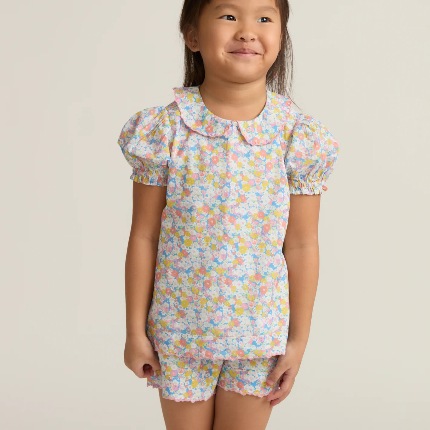 girls jasmine blossom puff sleeve top and short set - Image 2