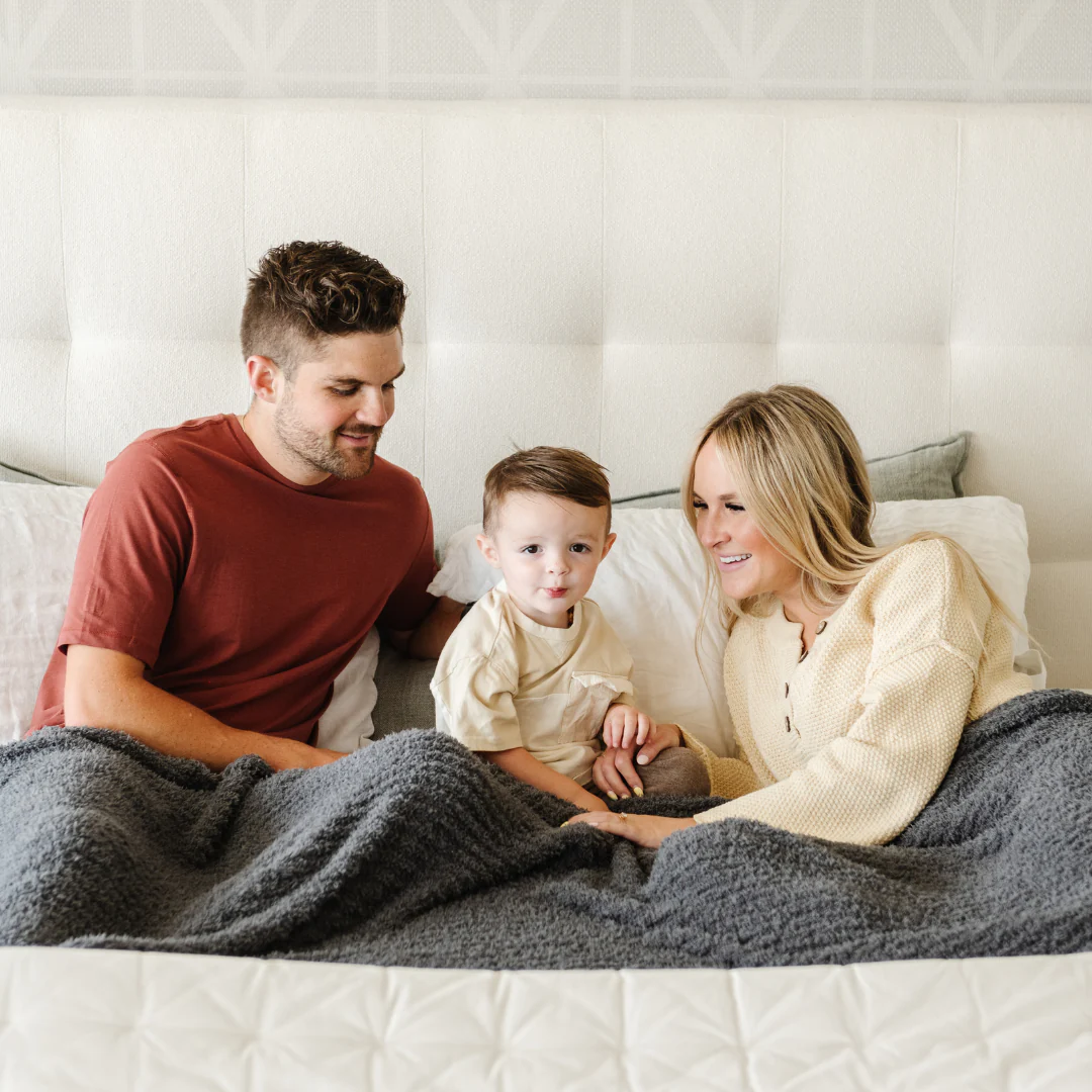 RIBBED BAMBONI® THROW BLANKETS - Image 14