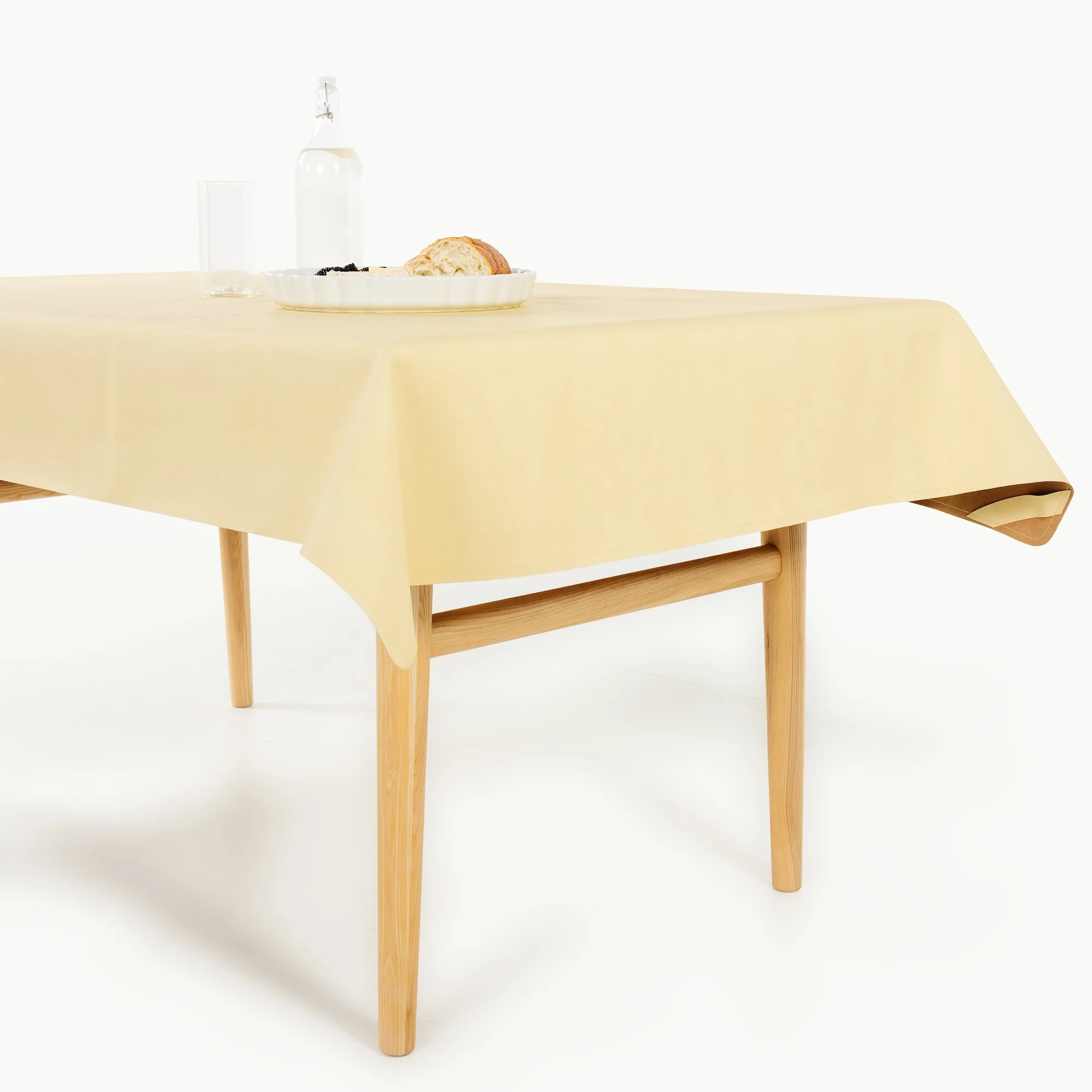 Tablecloth - Image 173