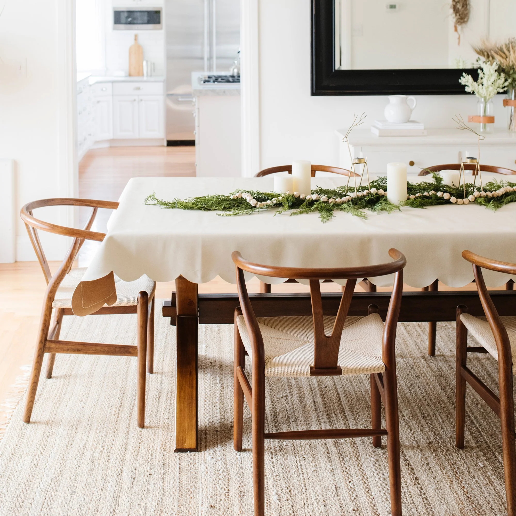 Tablecloth - Image 38