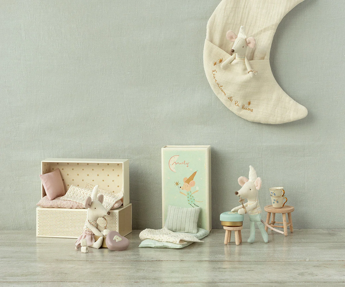 Tooth Fairy Mouse, Little Brother in Match Box - Image 3