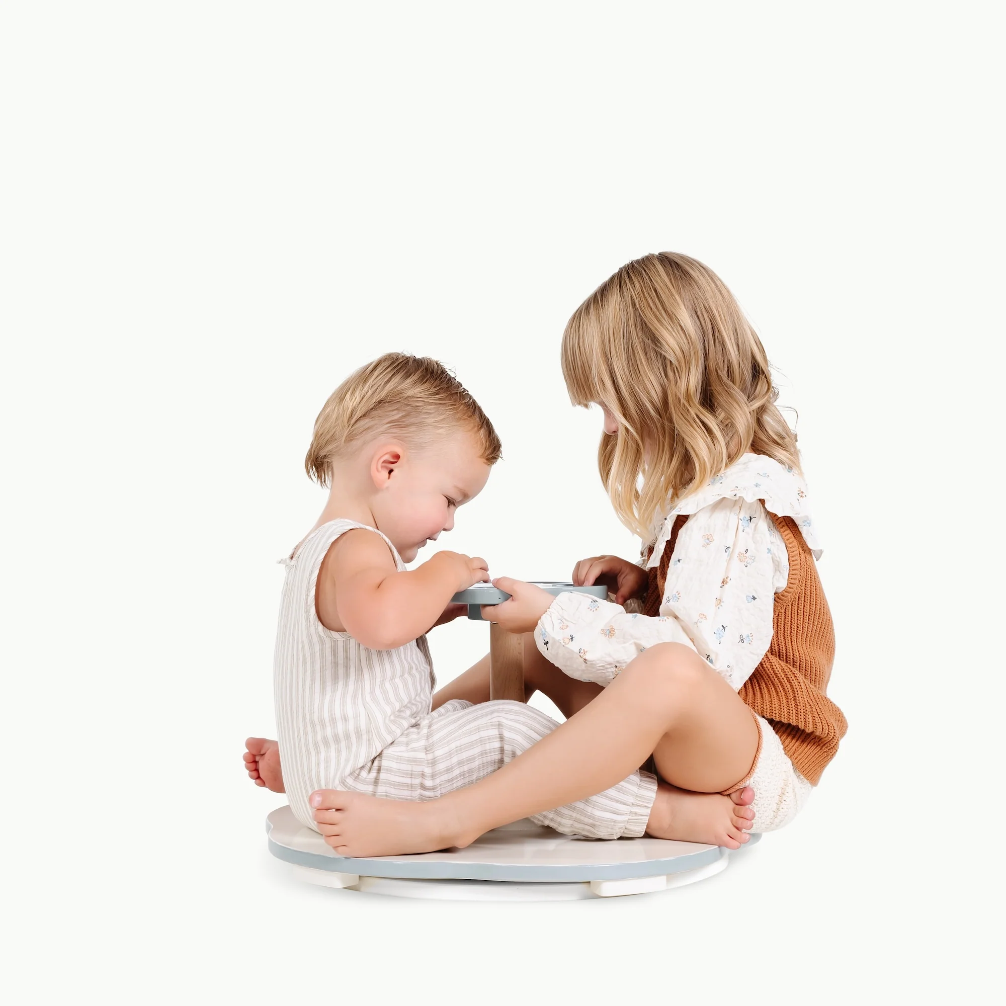 Sit + Spin - Image 3
